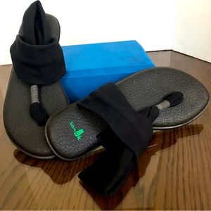 Sanuk Yoga Sling Sandals SIZE 7